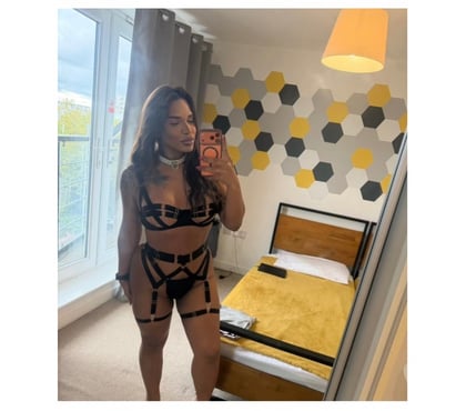 Transsexual Grays Thurrock - Essex - Photos for LARISSA SUCULENTA XXL🍆 PARTY🎊🎉🥂