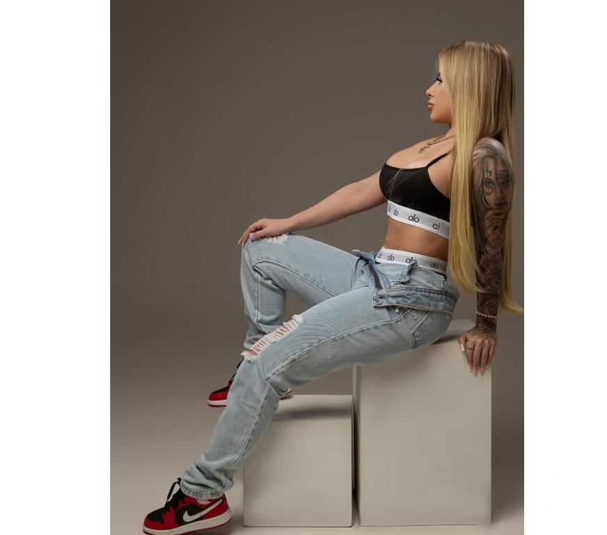 Escorts North West London Wembley Park - North West London - Photos for Sabrina party girl ๐ ๐ฅ 24 hours available ๐