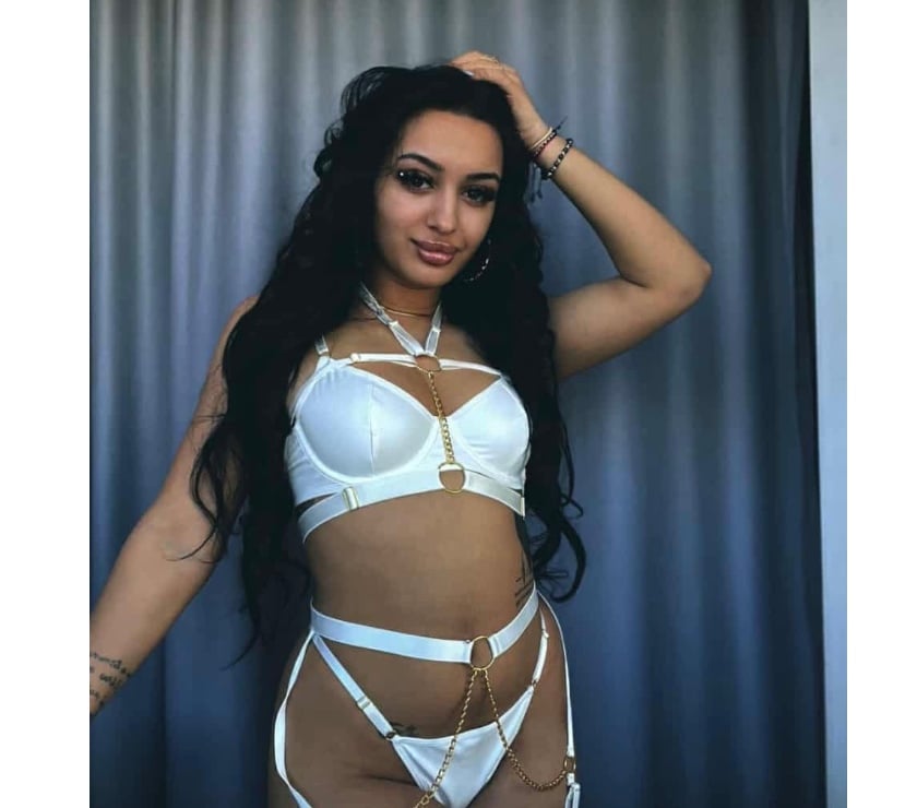 Escorts Temple Farm Industrial Estate Southend-on-Sea - Photos for Hello in Annie ready for you