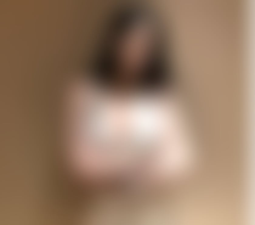 Escorts East London East Ham - East London - Photos for Japanese Massage and Escorts Services Just arrived 🎀