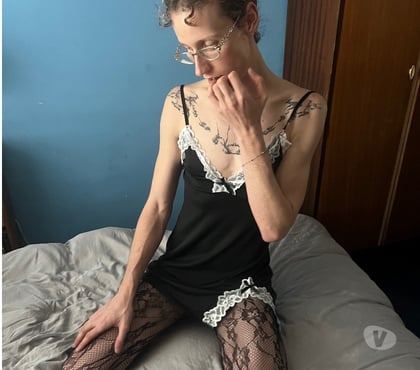 Gay massage Canary Wharf East London - Photos for Curious Straight FemBoy Exploring – Crossdresser in London