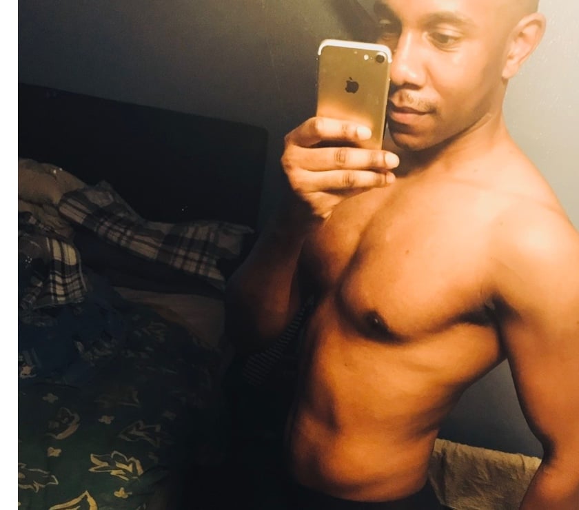 Gay Escorts Heathrow Terminals 1-2-3 Station Hillingdon - Photos for BBC Bi Student Free From Late Morning Outcall