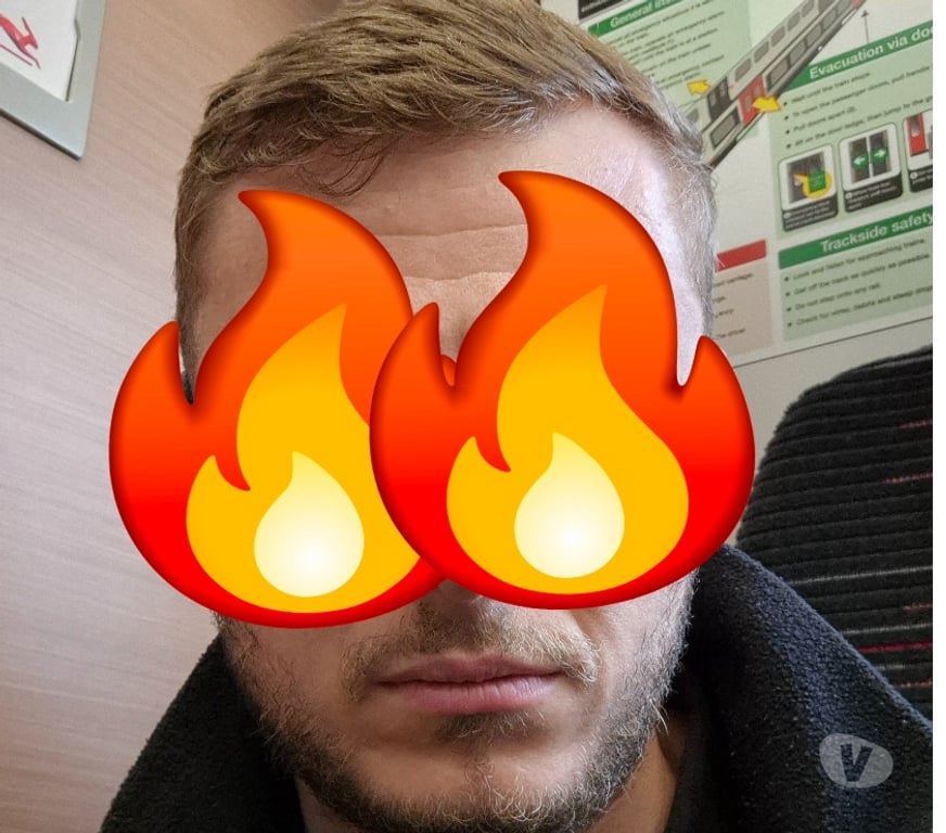 adult personals Central London Victoria - Central London - Photos for Hot guy looking for a hot girl!