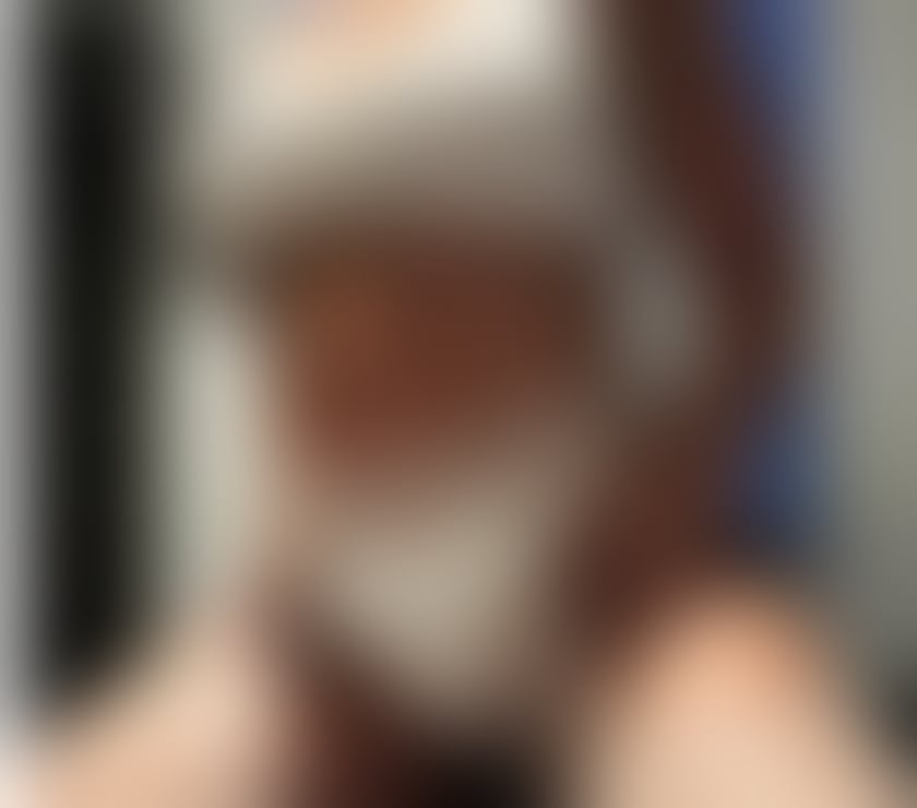 Escorts Devon Plymouth - Photos for HOT ASS MILF ENGLISH BRUNETTE LOTS OF FUN