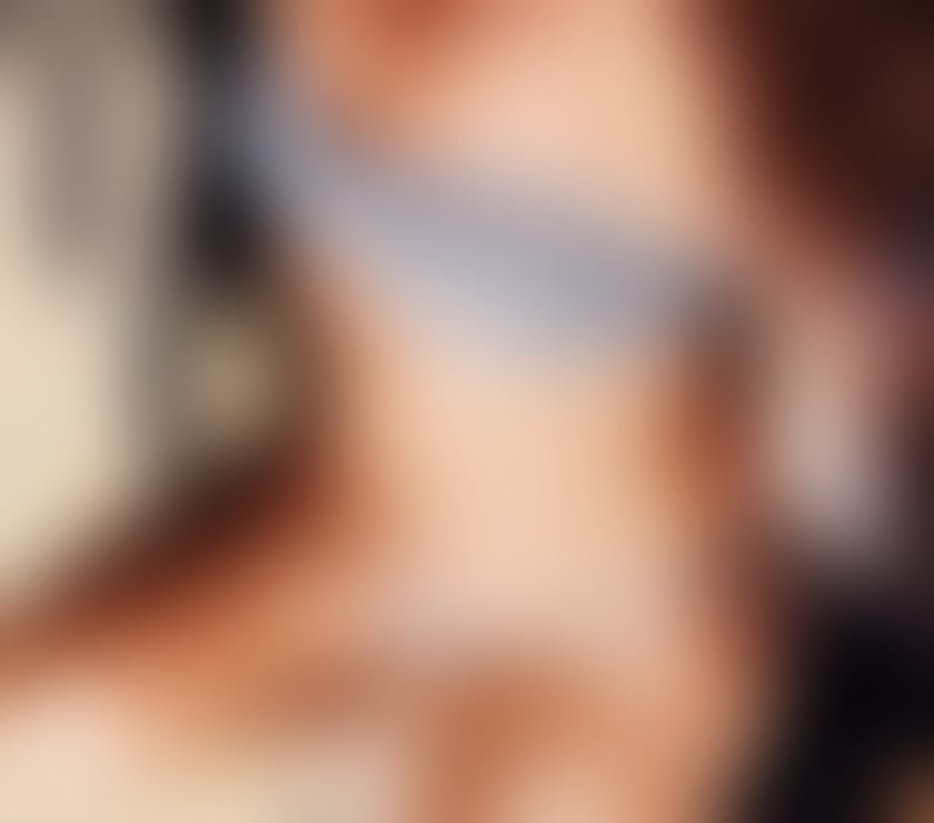 HOT ASS MILF ENGLISH BRUNETTE LOTS OF FUN