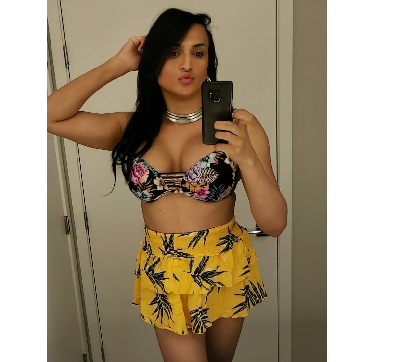 Escorts York East Riding of Yorkshire - Photos for Allana American TransGurl