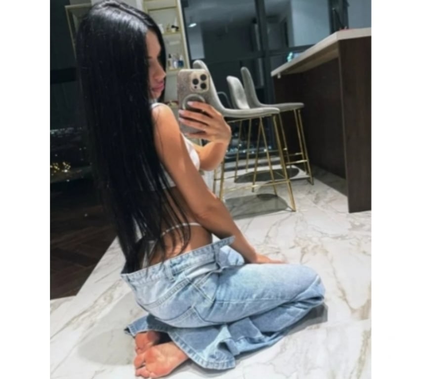 Escorts Kent Gravesham - Photos for Carla 🔥 now in the city 💯