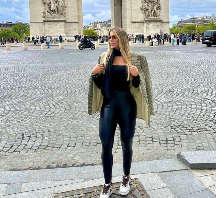 Escorts West London Hounslow - Photos for πVivian AVAILABLE NOW πΆπ