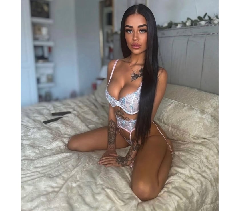 Escorts Devon East Devon - Photos for Fist time here🔥hot&naughty girl🔥just outcall😈