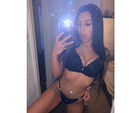 Escorts Luton Town Centre Luton - Photos for Tina party girls