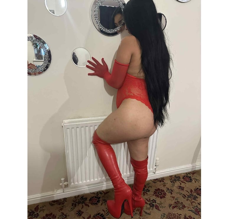 Julia New Girl best service 🥵