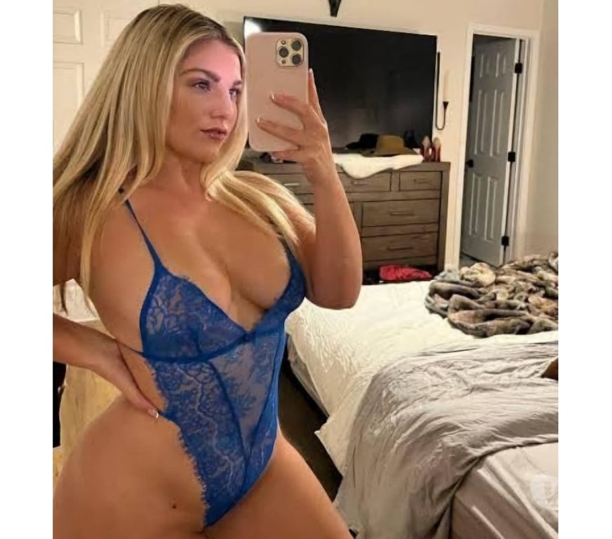 Escorts East London Loxford - East London - Photos for MAYA 💙💦NEW IN TOWN💯BEST CURVY GIRL💙💦💦