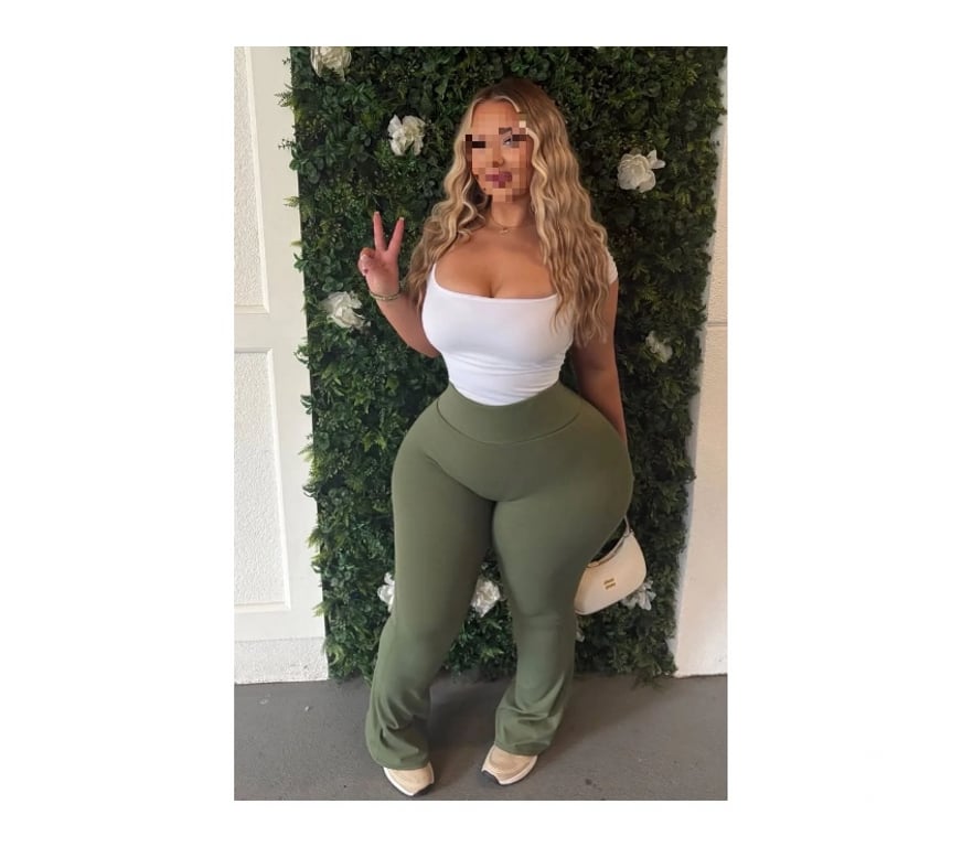 Escorts East London Redbridge - Photos for 🍑🔥REALLY BIG BUM🍑🔥