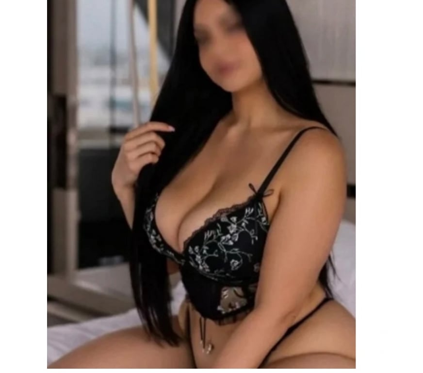 Escorts North London Holloway - North London - Photos for Ninna🇧🇷big boobs party girl 🍸