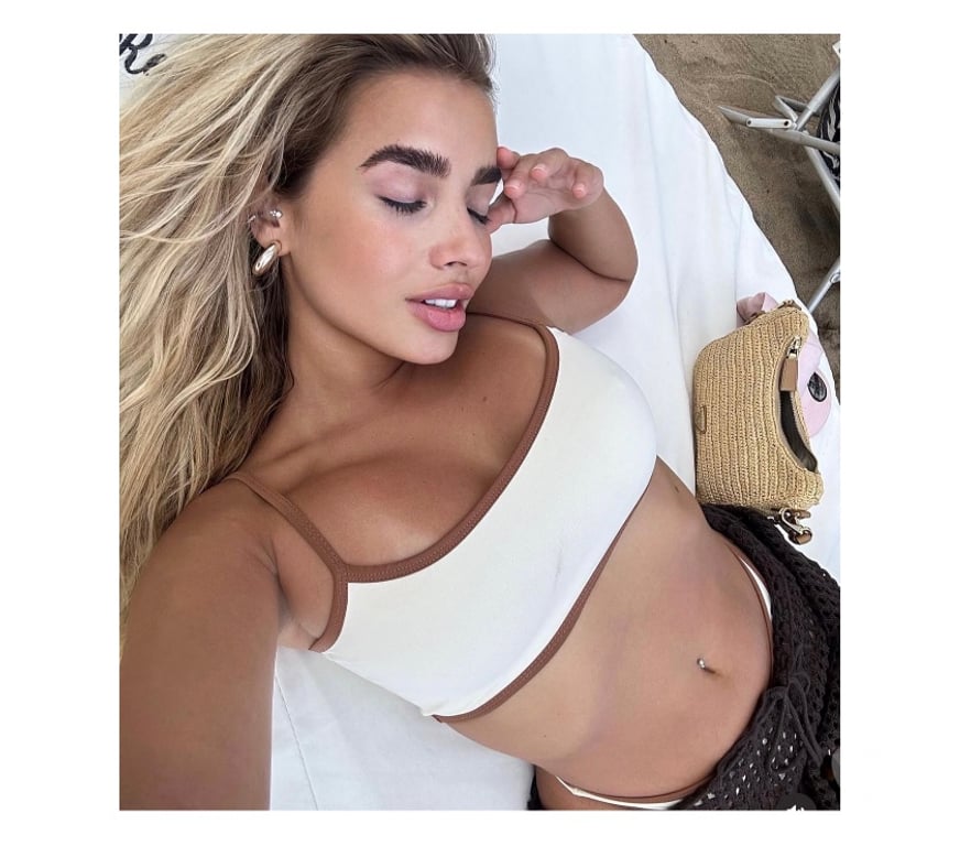 Escorts Hertfordshire East Hertfordshire - Photos for Isabelle Party 🇧🇷