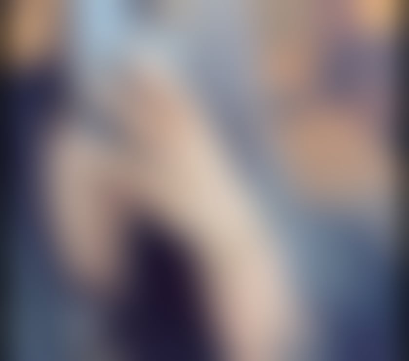 Escorts East London Canary Wharf - East London - Photos for New grill in your town!!