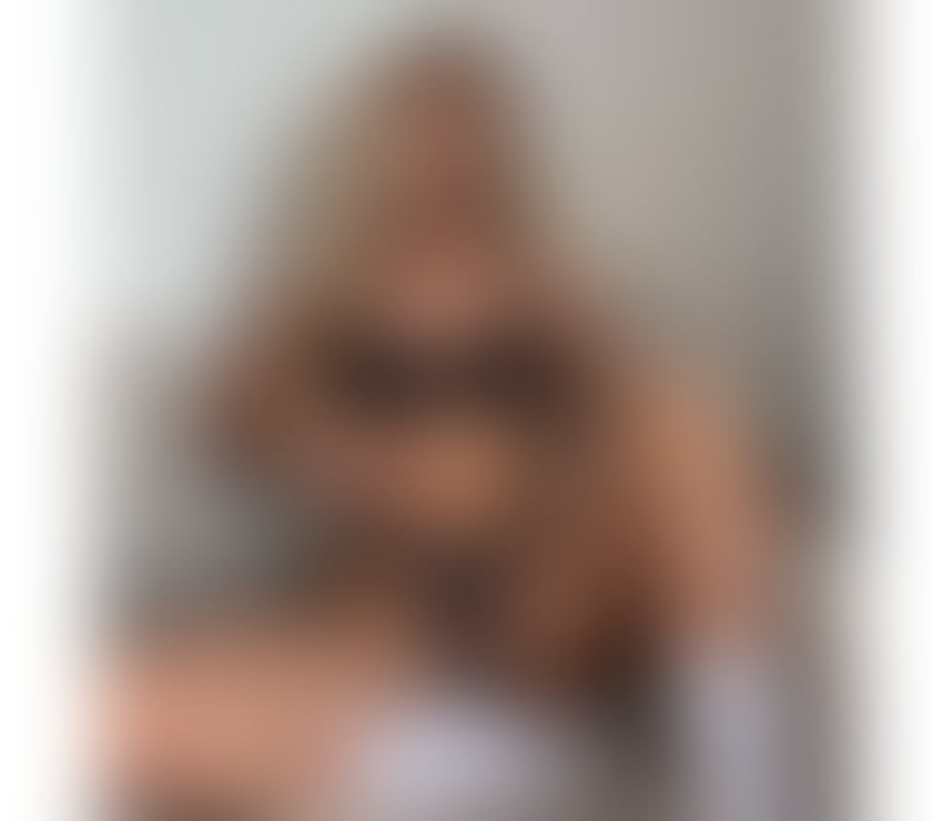 Escorts West London Ealing Broadway - West London - images_alt_text Victoria only outcall , call me