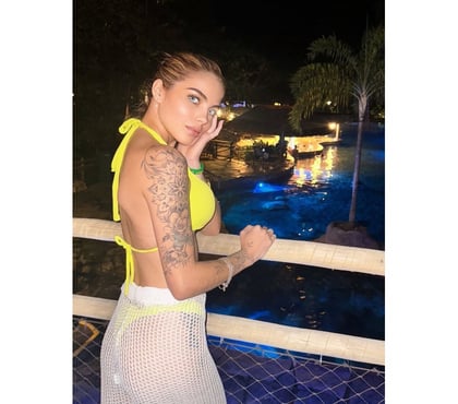 Escorts White City Station West London - Photos for NEW SUPER HOT CURVY MODEL IN TOWN