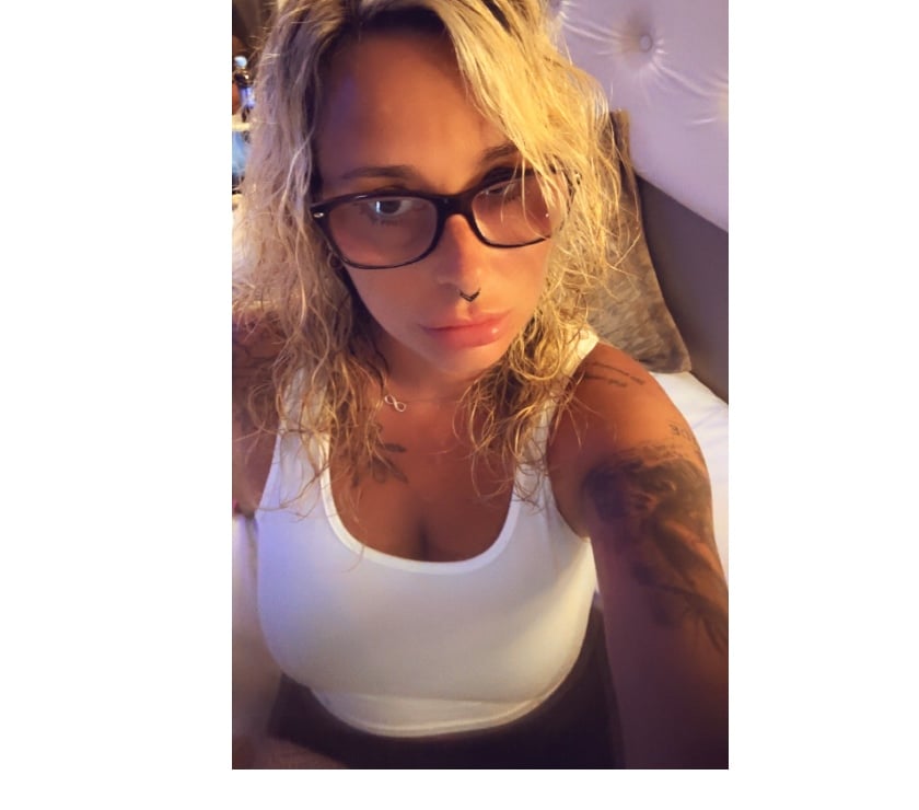 Escorts Merseyside Wirral - Photos for Flirty by nature, classy by choice, naughty by request. 💋