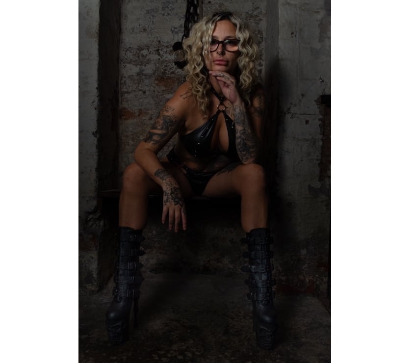 Escorts Merseyside Wirral - Photos for Flirty by nature, classy by choice, naughty by request. 💋