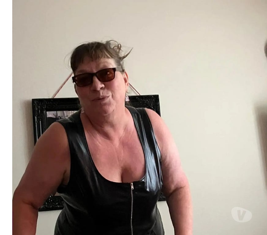 Escorts Lancashire Burnley - Photos for Sexy MILFY BRITISH🇬🇧 AFABLE & FRINDLY