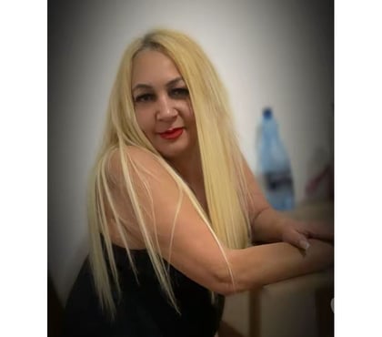 Escort Stratford East London - Photos for Im monica NEW IN TOWN PARTY GIRL 💯 REAL