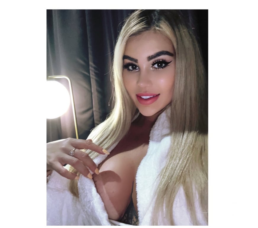 Escorts Central London Pimlico - Central London - Photos for 🔥MICHAELE BombshellSTUNNING🍑blondie HIGHCLASS Party