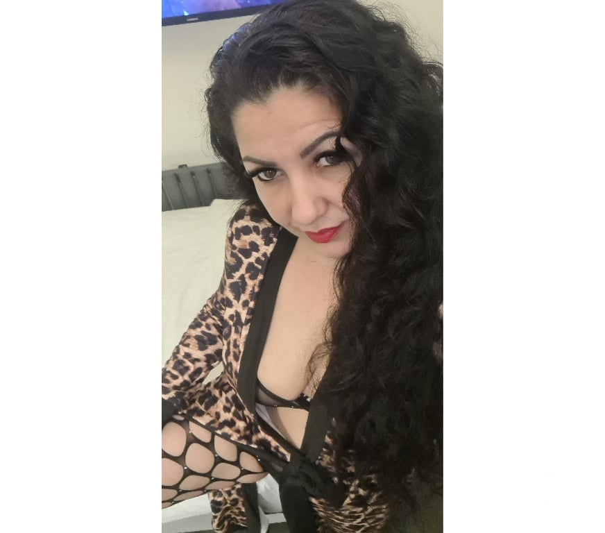 Escorts North London Finsbury Park - North London - Photos for Milf Kelly sexy big natural breasts 💋💋💋