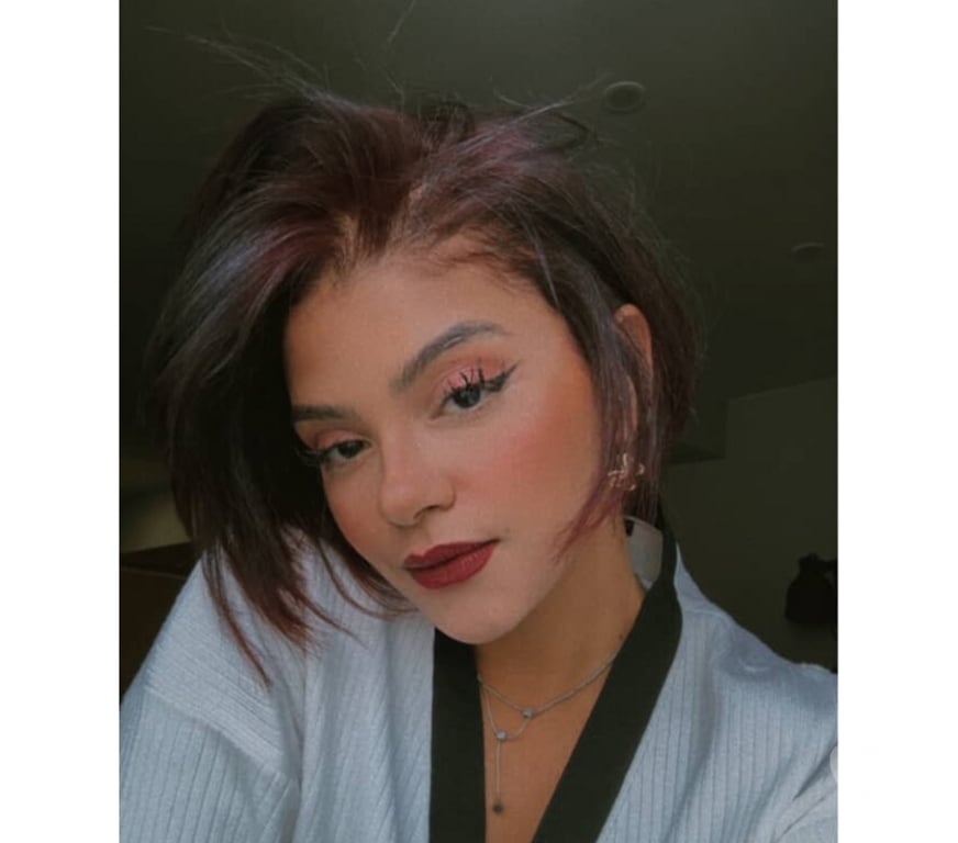 Escorts West London Hammersmith (Dist&Picc Line) Station - West London - Photos for Jenny, 21 years old.