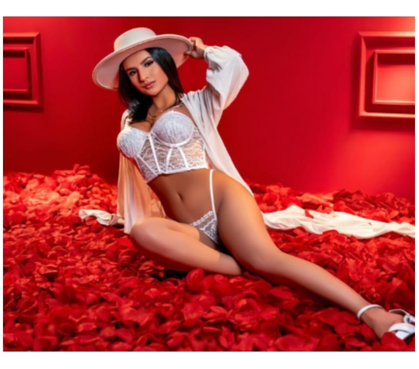 Escorts North West London Harrow on the Hill - North West London - Photos for BEST rossaINDEPENDENT AND PARTY LADY IN HARROW WEMBLEY