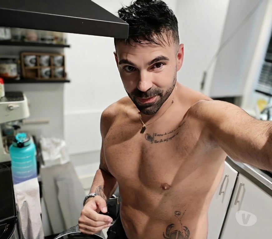 Escorts Fife Kirkcaldy - Fife - Photos for Straight male escort service for ladies