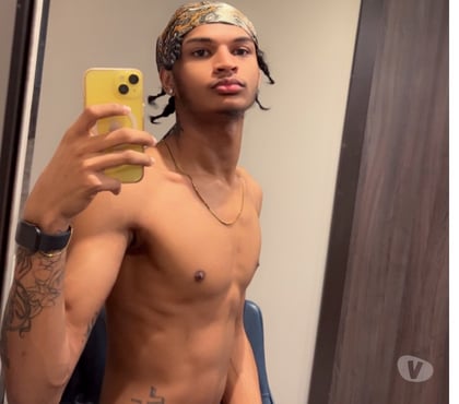 Gay escorts Erdington Birmingham - Photos for Beauty and the beast