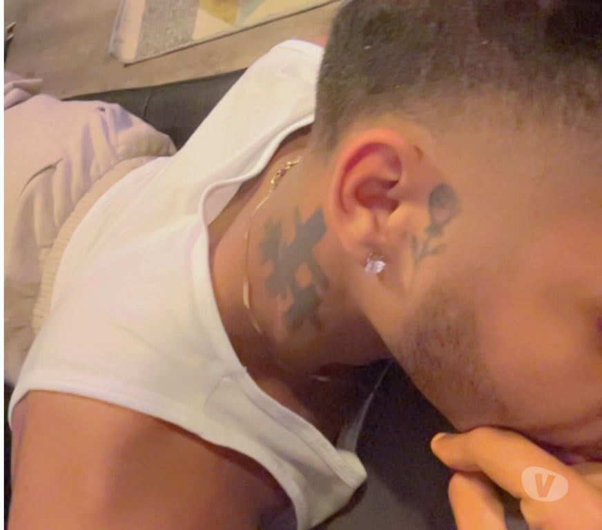 Gay massage West Midlands Birmingham - Photos for Beauty and the beast