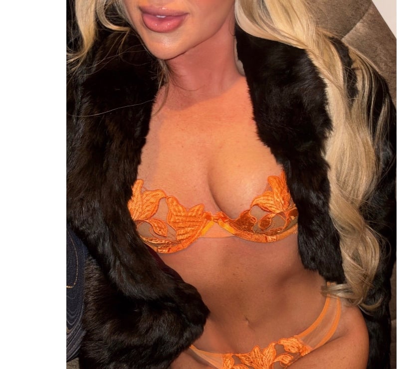 Escorts West London Paddington - West London - Photos for 🩵elite British duo🩵marnie Mae &hattie💎young&hot