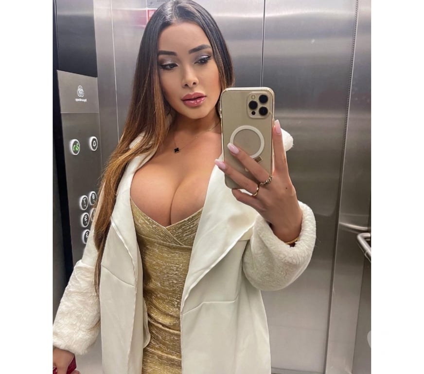 Escorts Nottinghamshire Nottingham - Photos for SEXY AIDA PARTY GIRL 💦🍾INCALL&OUTCALL 🚕