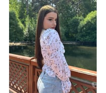 Hi guys, my name is Kim. I'm waiting for your message💕