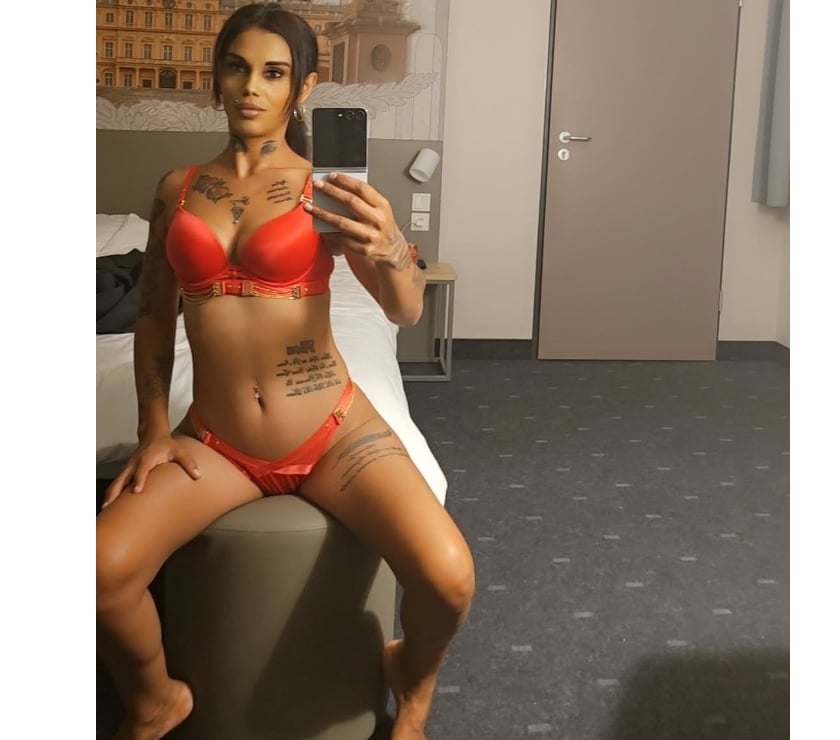 Loreet💯Real Pictures🔥Party Girl🥳 Incall&Outcall📞