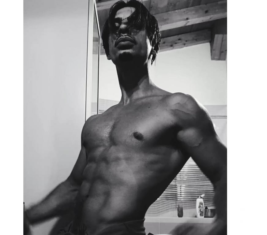 Escorts Suffolk Ipswich - Photos for 🇮🇹 YOUNG ITALIAN STALLION - -INCALL OUTCALL