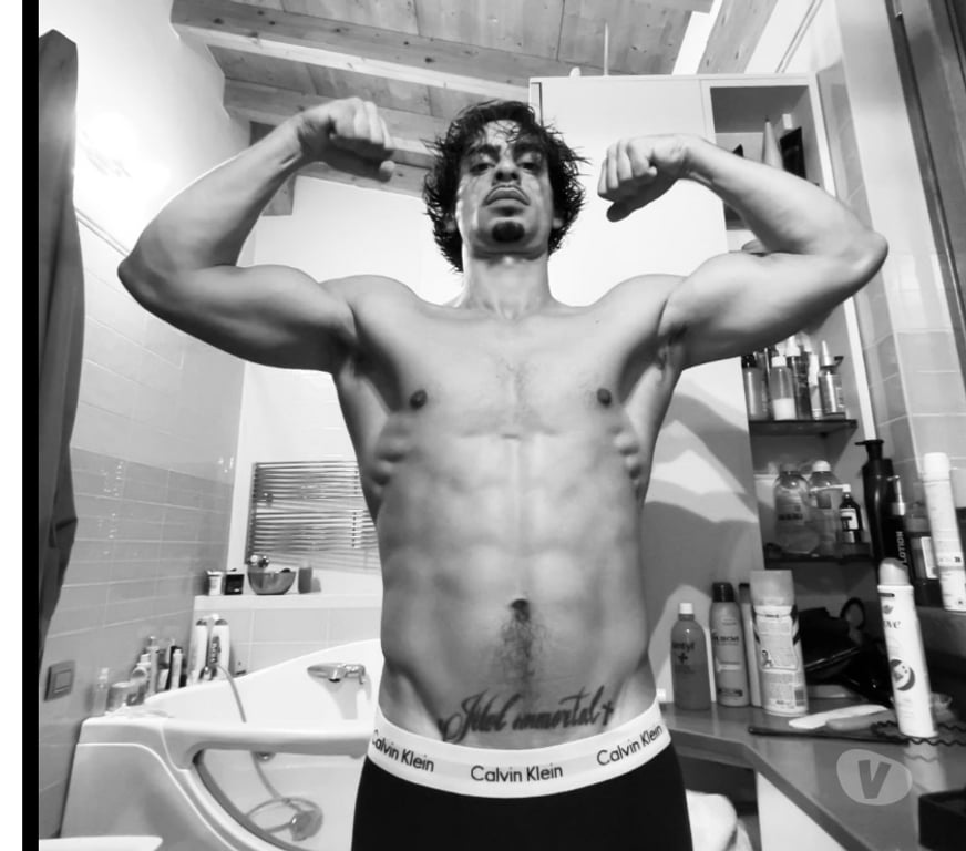 Escorts Suffolk Ipswich - Photos for 🇮🇹 YOUNG ITALIAN STALLION - -INCALL OUTCALL