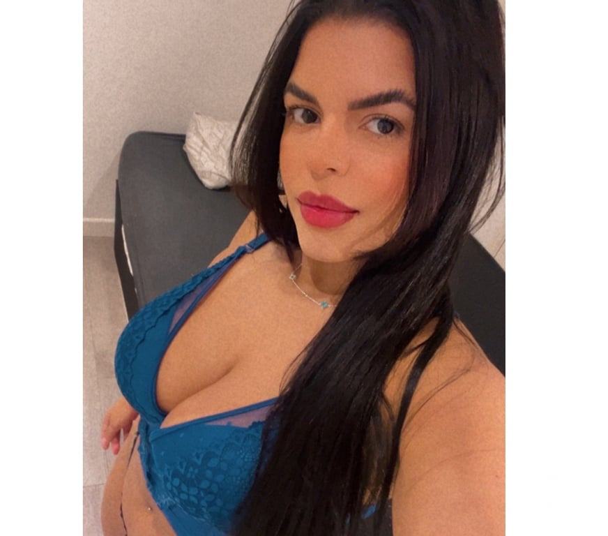 Escorts Essex Colchester - Photos for Alice Brunette 💖🎀 sexy brazilian