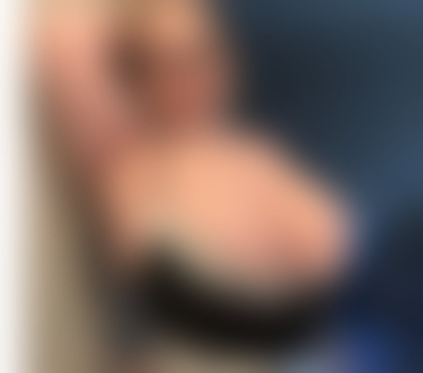 Escorts Hampshire Gosport - Photos for Delia New here very nice only party 🥳🥳🥳