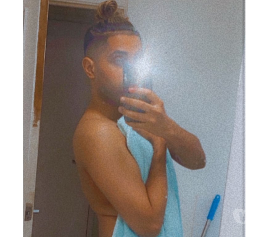 Gay massage East London Walthamstow Central Station - East London - Photos for Fem boy xxxxxxxxxx