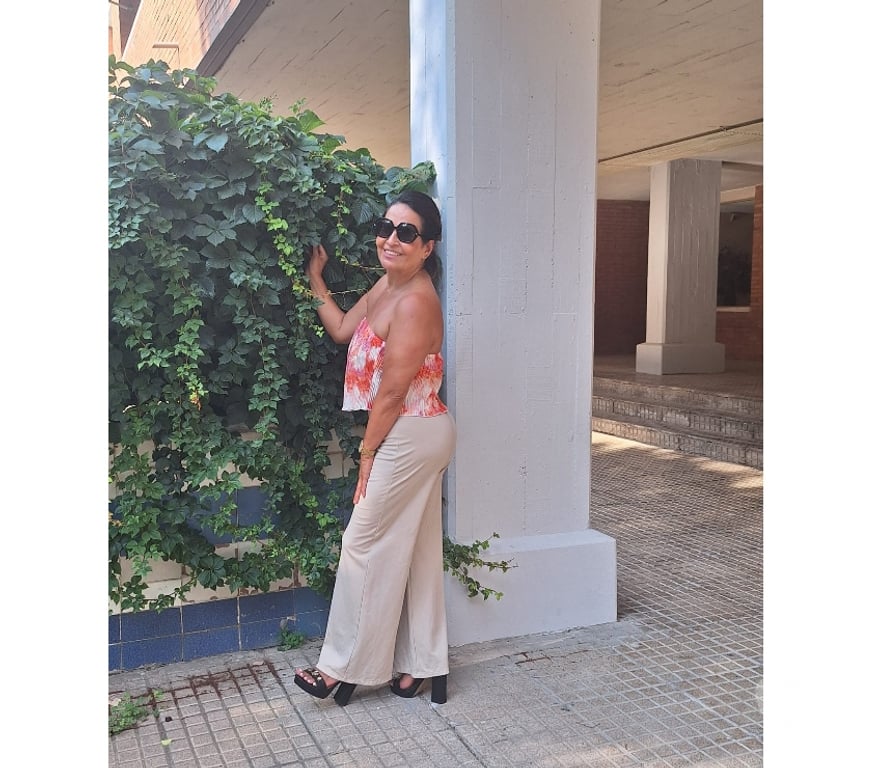 Escorts Essex Southend-on-Sea - Photos for Hello nikol back