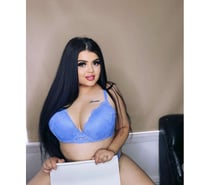 Maya full services ❤️❤️ party 🤍❤️