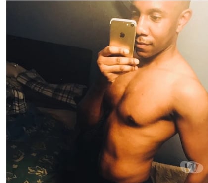 Gay Escorts Seven Sisters Station North London - Photos for Bi Hung Student Available Outcall Car If you Drive