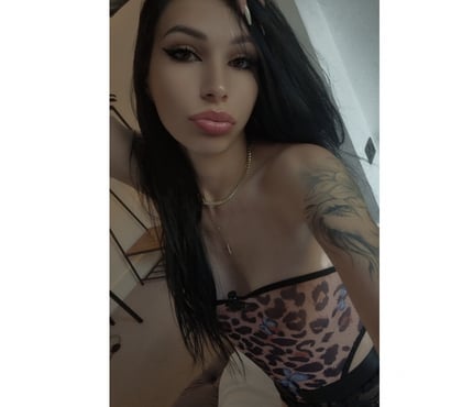 Escorts and Massages Reading Town Centre Reading - Photos for New! confirm pic on whatsapp Best owo in town❤️