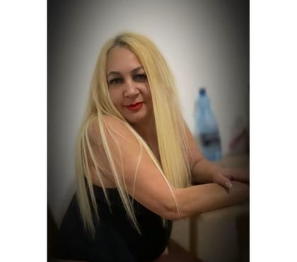 Escort Stratford East London - Photos for Monica Wild, Playful & Ready to Light Up Your Night ✨,