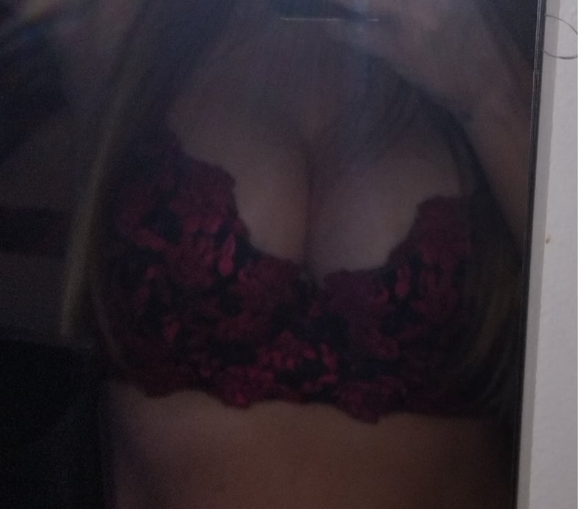 Escorts Kent Tunbridge Wells - Photos for Massage and stress relief. New to Tunbridge wells