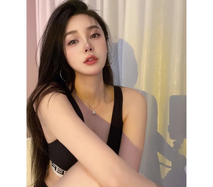 Escorts North Northamptonshire Park Farm Industrial Estate - North Northamptonshire - Photos for A Lovely Asian girl with professional service new in town