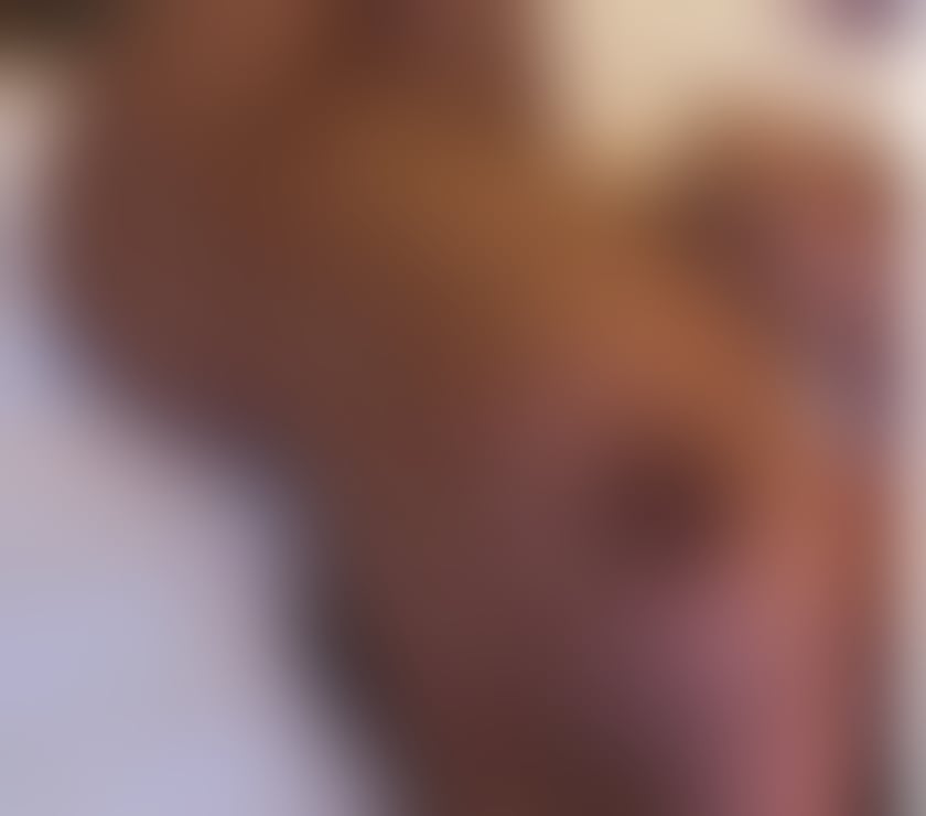 Escorts West Sussex Mid Sussex - Photos for NEW IN TOWN BIG BOOBS AND HORNY OUTCALL PARTY